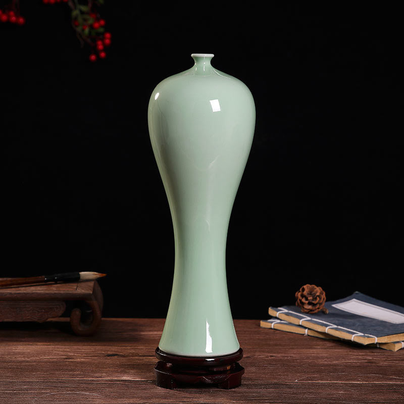 Color-Glazed Beauty Vase